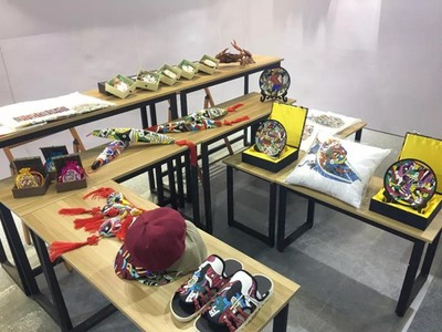 从文化衍生品到大众消费品 舟山渔民画对接小商品产业觅商机